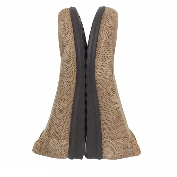 Vaneli Sport Printed Leather Low Wedge Donia Flats Size 9.5 - Picture 6 of 10